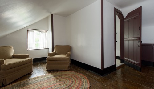Standard Suite, Multiple Beds