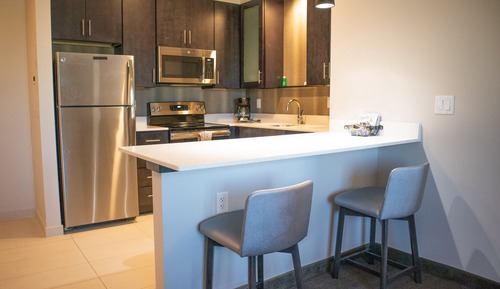 Suite, 1 Bedroom, Corner (Hearing Accessible)