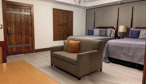 Family Studio, 2 Queen Beds, Terrace, Poolside