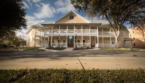 Gruene Crossing 