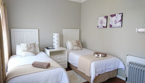 Luxury Twin Room