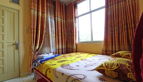 Single Bed with Fan