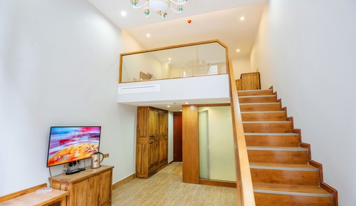 Deluxe Loft