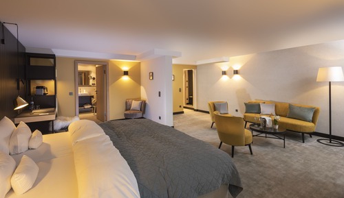 Juniorsuite Stammhaus, teilweise Balkon