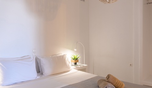 Traditional Apartment, Multiple Beds (Hermes)