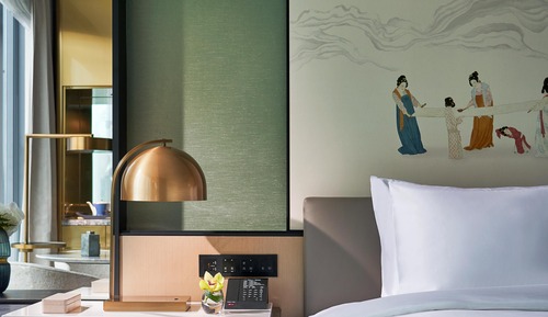 Superior Room, 1 King Bed, River View (Grand Canal View King Room)