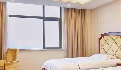 Business Twin Room