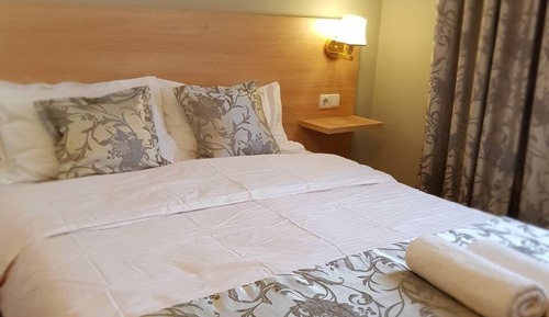 Premium Room, 1 King Bed