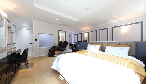 Deluxe Room, Jetted Tub (VIP)