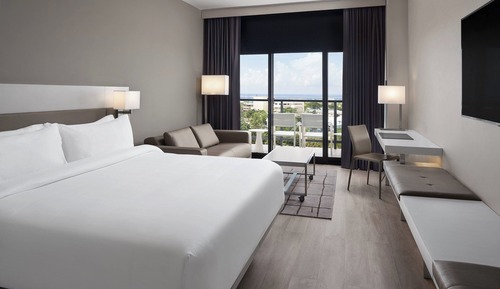 Room, 1 King Bed with Sofa bed, Balcony