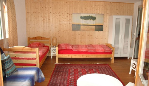 Room, Multiple Beds, Shared Bathroom (6 Person)