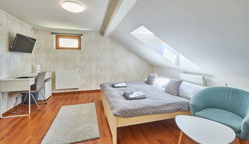 Double or Twin Room (3)