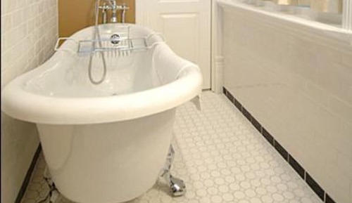 Standard Double Room, Ensuite (Queen Victoria)
