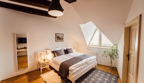 Double Room (1)