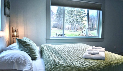 Classic Double Room, 1 Queen Bed