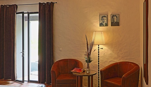 Twin Room, Garden View (Garden Suite)