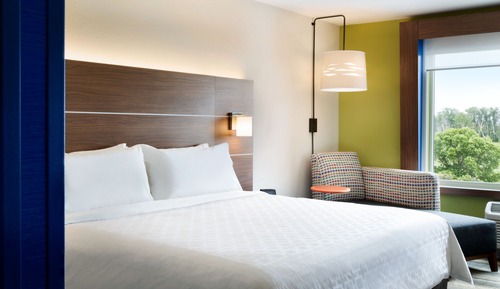 Suite, 1 King Bed with Sofa bed, Accessible (Comm, Mobil, Accessible Tub)