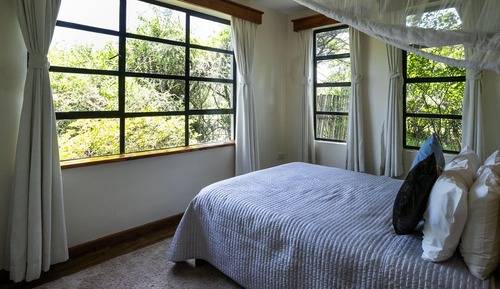 Luxury Villa, 4 Bedrooms