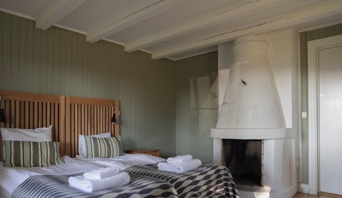 Traditional Cabin, Private Bathroom
