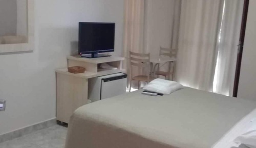 Standard Double Room Single Use, 1 Queen Bed