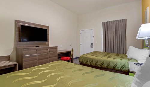 Standard Room, 2 Queen Beds, Non Smoking