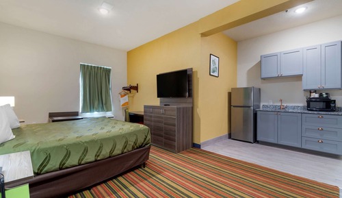 Suite, 1 King Bed, Non Smoking