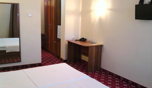 Economy Twin Room