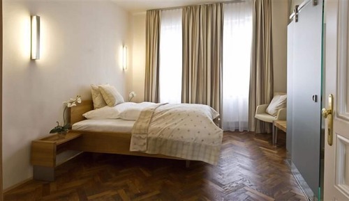 Deluxe Single Room, 1 Large Twin Bed, Non Smoking