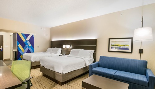 Suite, 2 Queen Beds