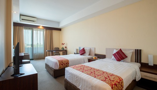 Grand Deluxe Room