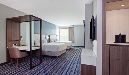 Suite, 2 Queen Beds (Hearing Accessible)
