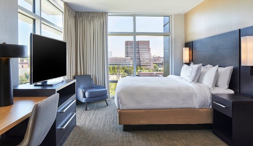 Room, 1 King Bed with Sofa bed, Corner