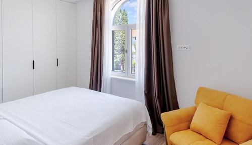 Two Bedroom Residence Centrale