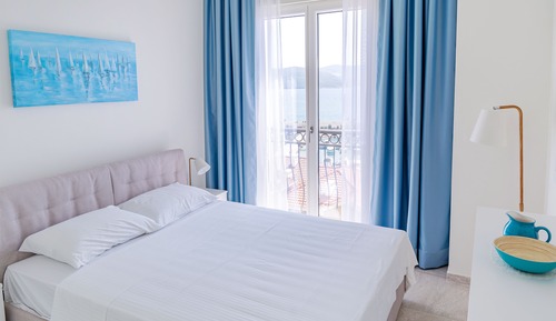 One Bedroom Residence Sea View