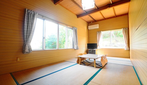 Japanese Style Triple Room, Shared Bathroom