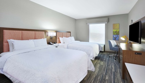 Room, 2 Queen Beds, Refrigerator & Microwave