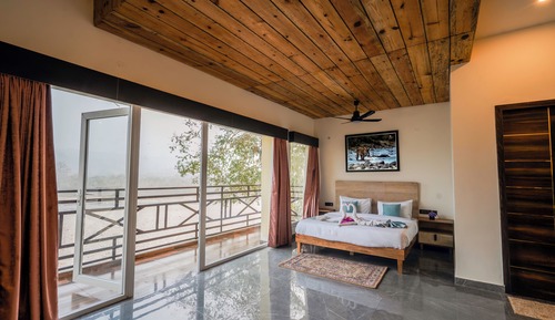 The Jungle Suites