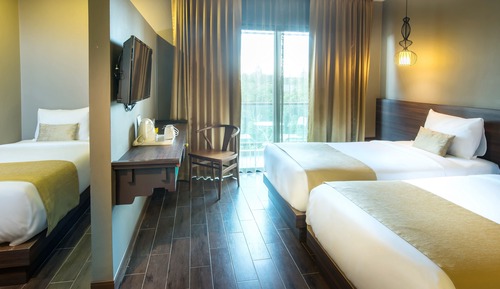 Triple Room