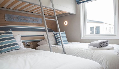 Stargazer 7 Berth with Hot Tub