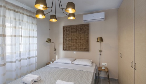 Syra Bay 1.7 (1st floor)