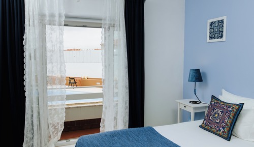 Family Triple Room, Non Smoking, Pool View