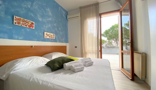 Basic Double Room, 1 Double Bed