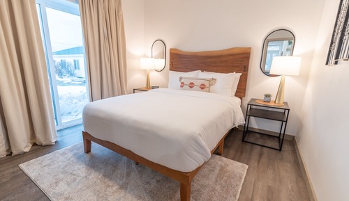 Premium Suite (2)