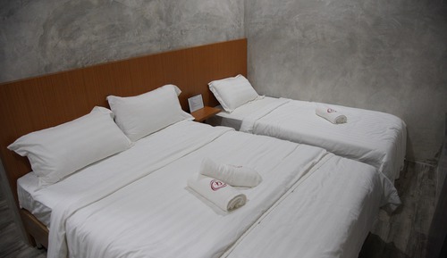 Standard Triple Room, No Windows