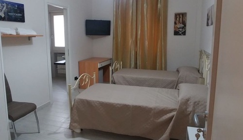 Triple Room, Private Bathroom