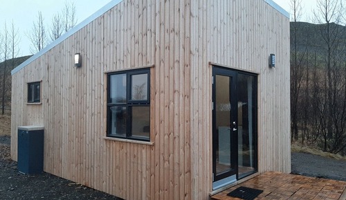 Cabin (Strympa)