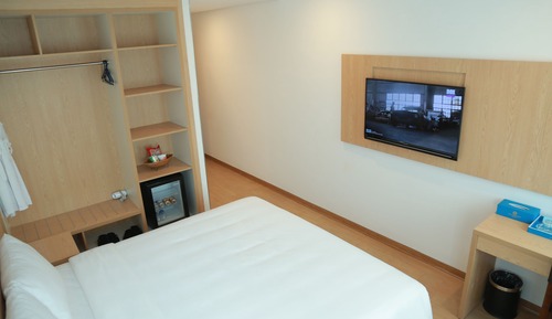 Superior Double Room, City View