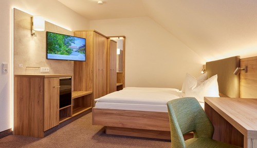Comfort Double Room, 1 Queen Bed, Non Smoking, Park View