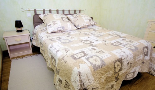 Deluxe Quadruple Room (Saint-Cirq Lapopie)