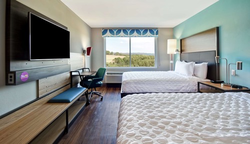 Room, 2 Queen Beds